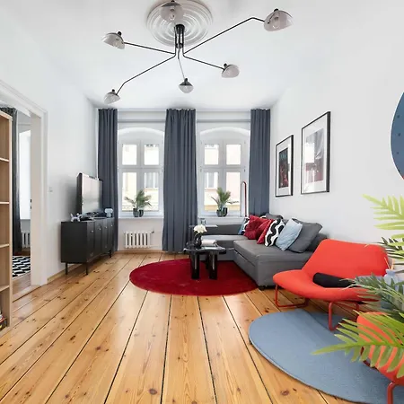 Unique & Functional Near Market Square By Renters Breslavia