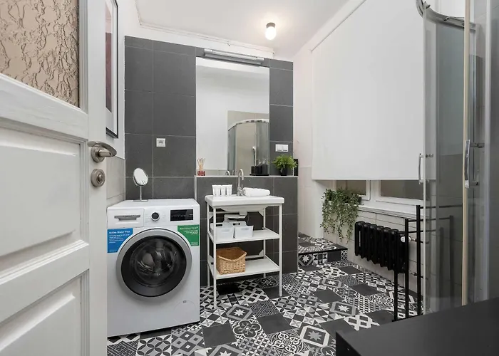 Unique & Functional Near Market Square By Renters Wrocław